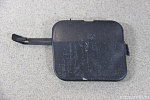 Заглушка буксровочного крюка переднего бампера 511803739R Renault Logan ph II